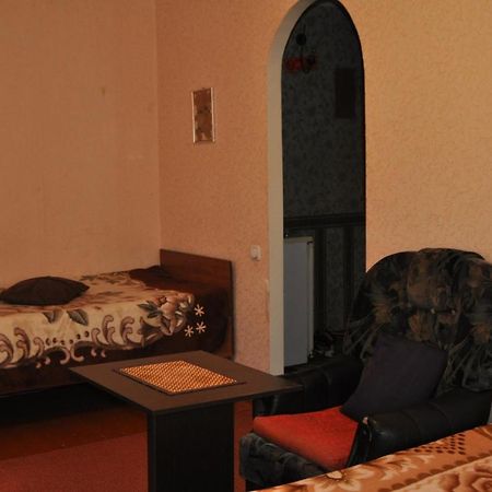 קרמנצ'וג Apartment For Rent Reasonable Price מראה חיצוני תמונה
